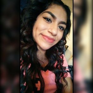 Meet your Posher, Annabelva